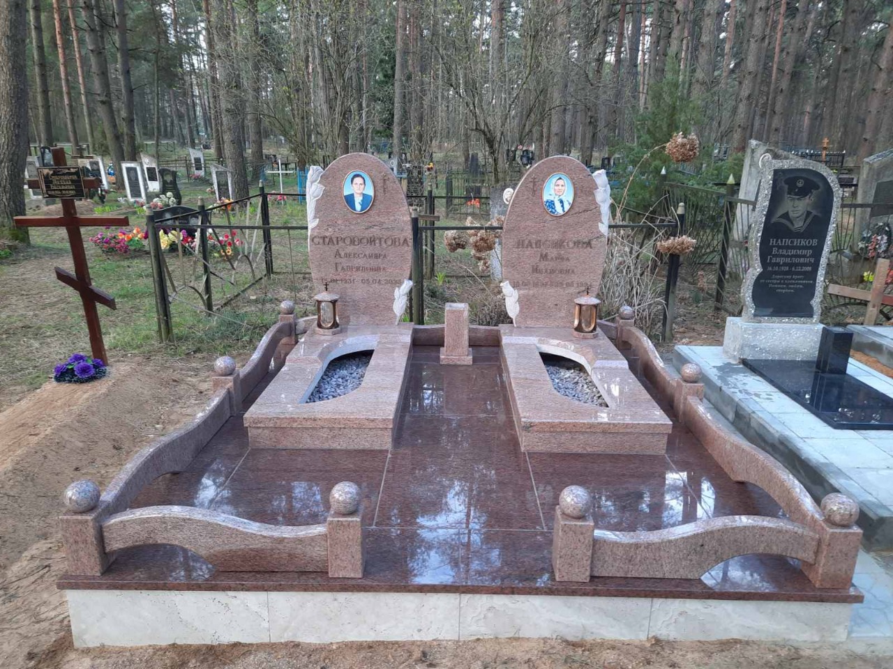 благоустроенная могила